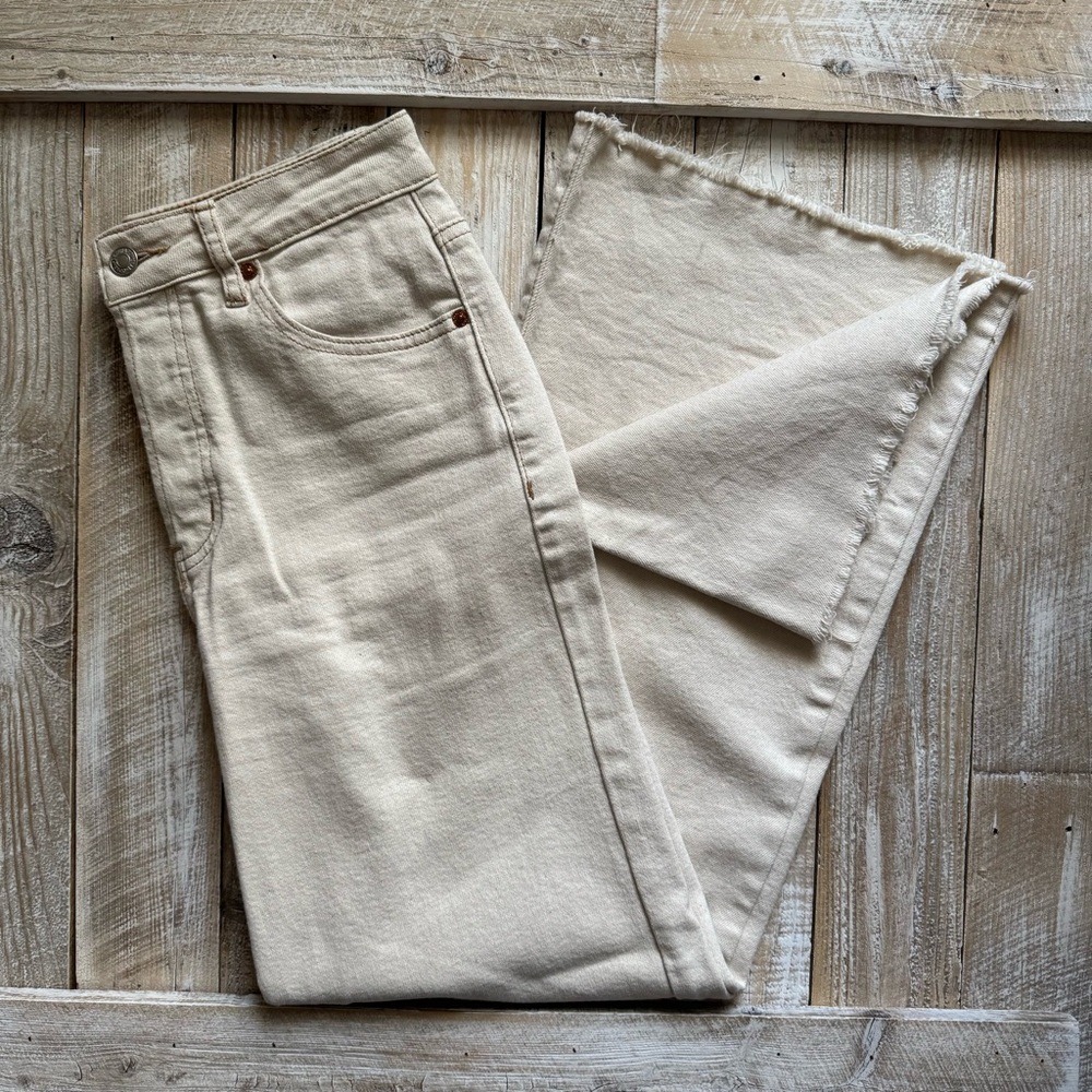 Wide Leg Cut Off Raw Hem Cream White High Rise Jeans